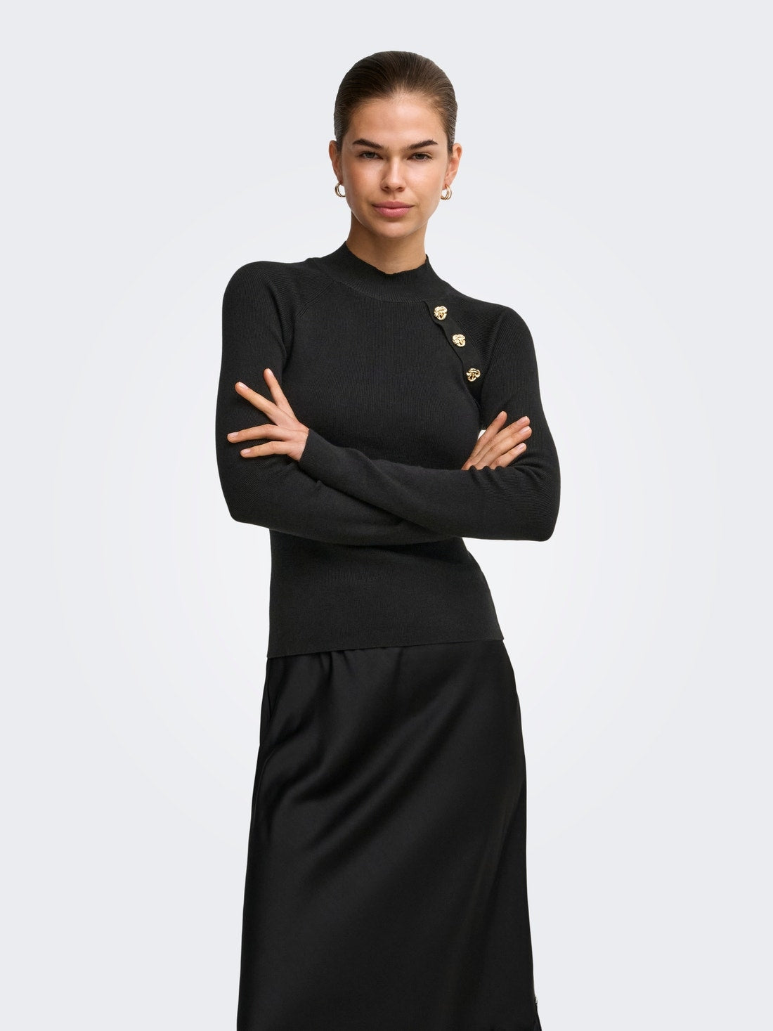15378491/Black ONLY