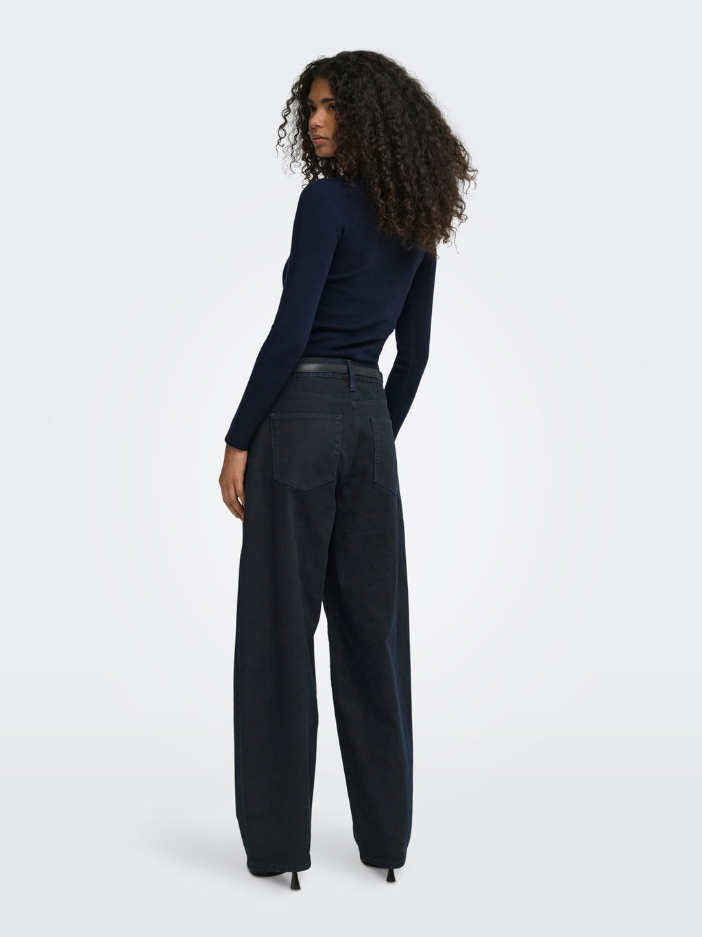 15378491/Navy Blazer ONLY