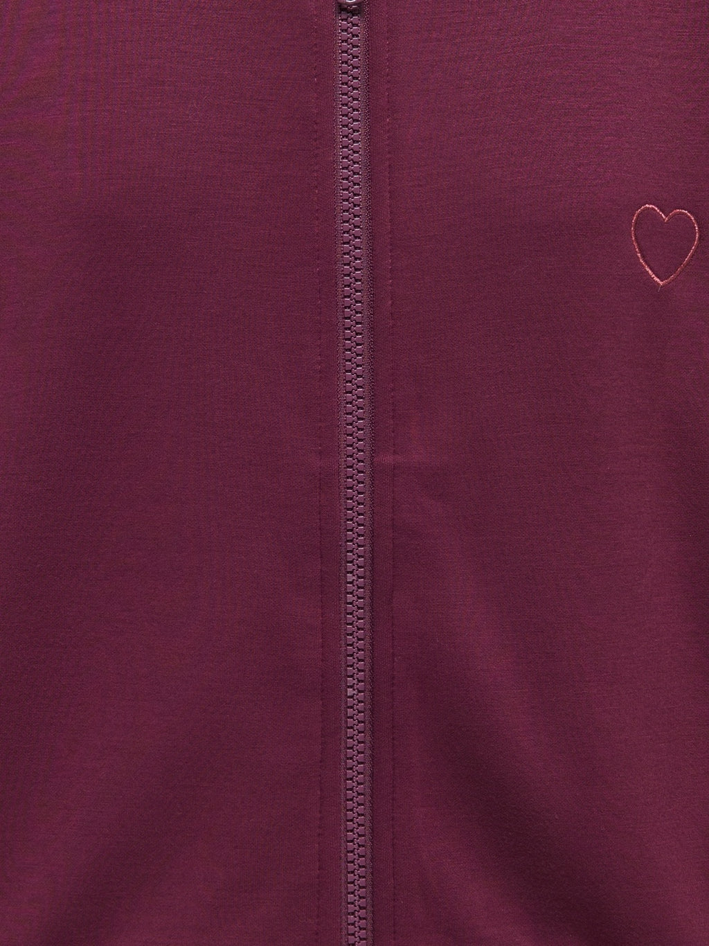 15377560/Fig Fig Emb. Heart ONLY KIDS