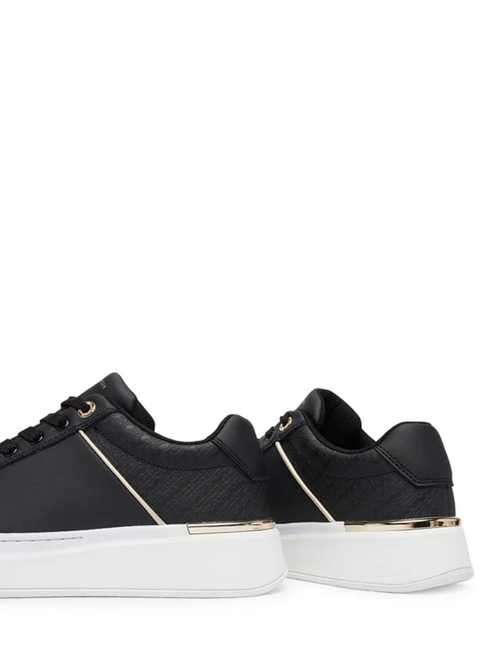 SNEAKER BASSA ALLACCIATA 