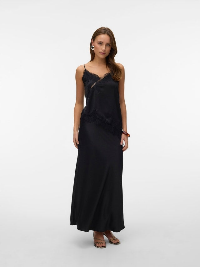 10352170/Black DTM lace VERO MODA