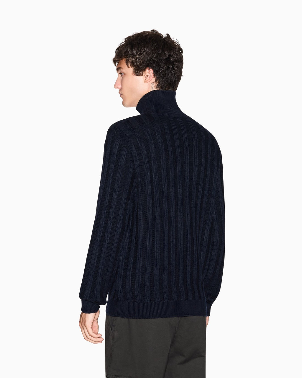 PULLOVER 