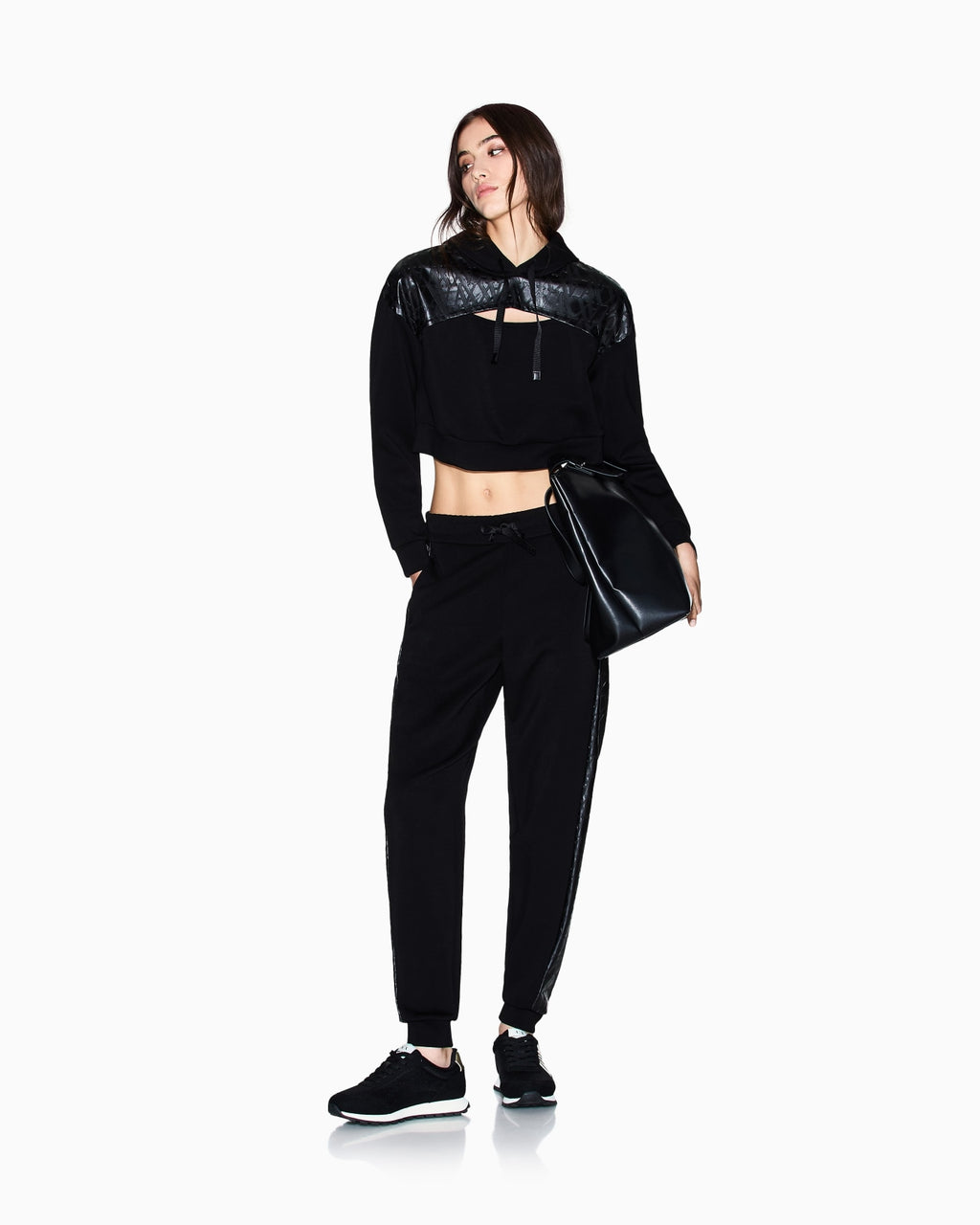 XW000996 AF16111/UC001 ARMANI EXCHANGE