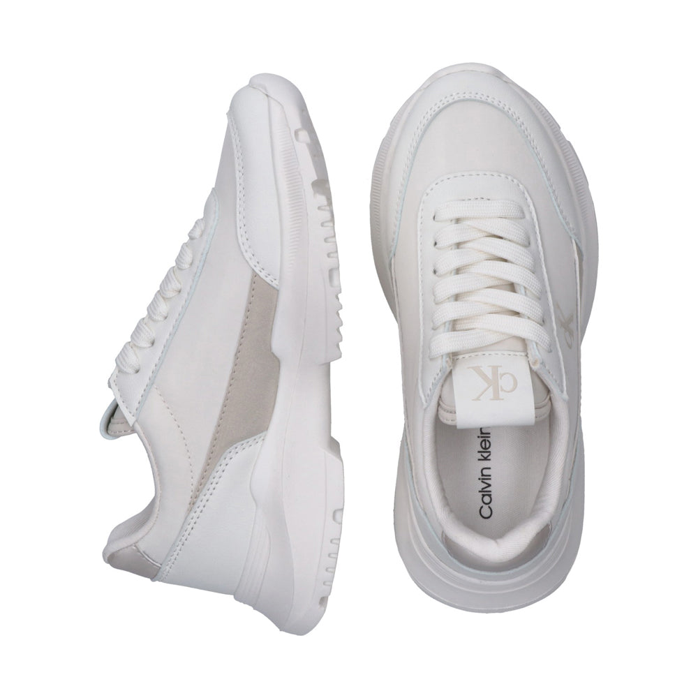 SNEAKER 
