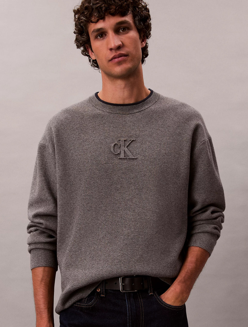 LS EMBOSSED LOGO CRE 