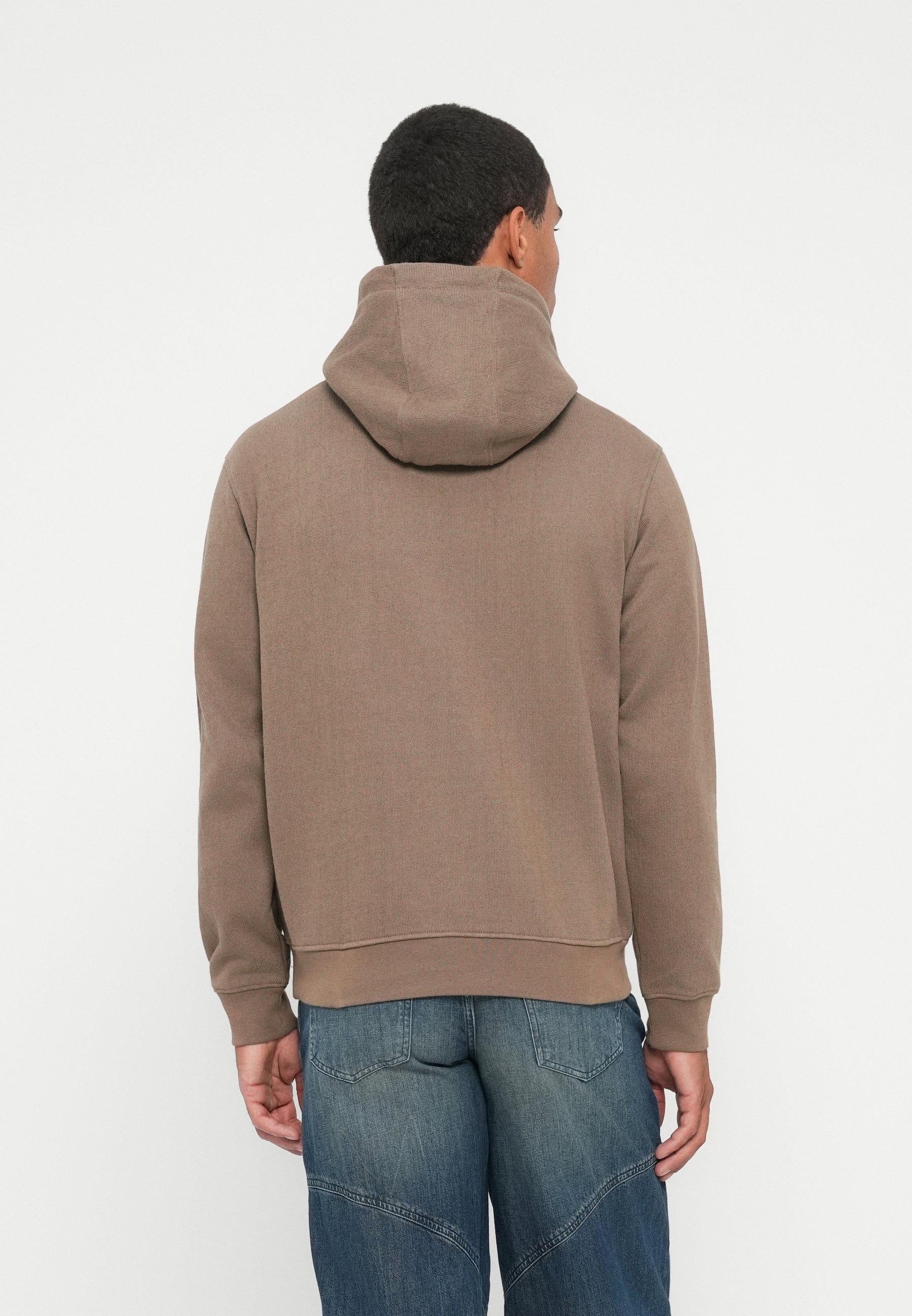 TRIANGLE RAW PATCH HOODIE 