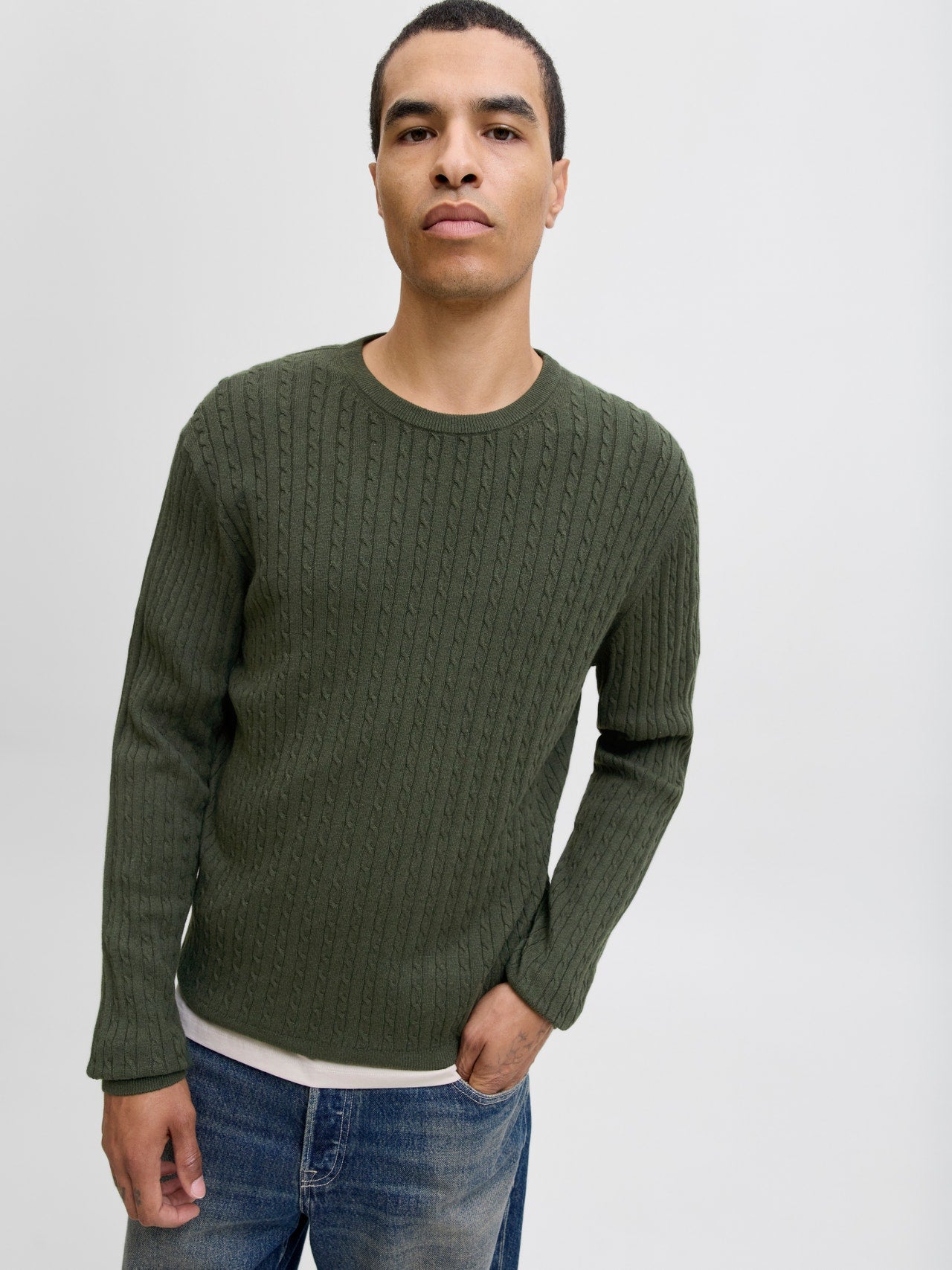 JJEEMIL KNIT CABLE CREW NECK NOOS 