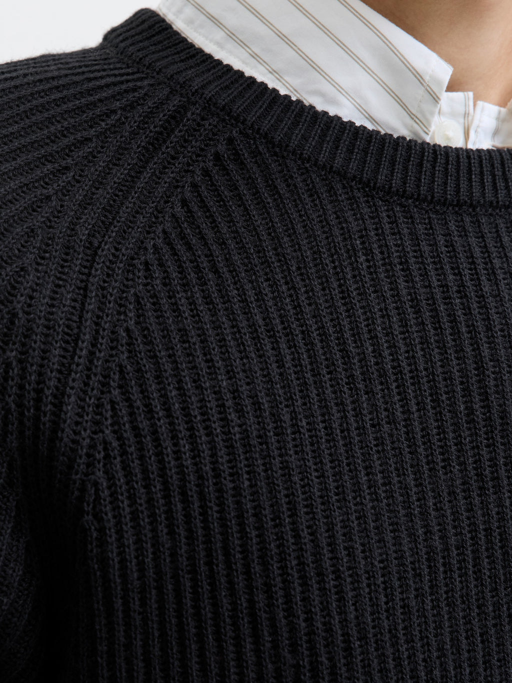 JJPANNEL KNIT CREW NECK AW25 