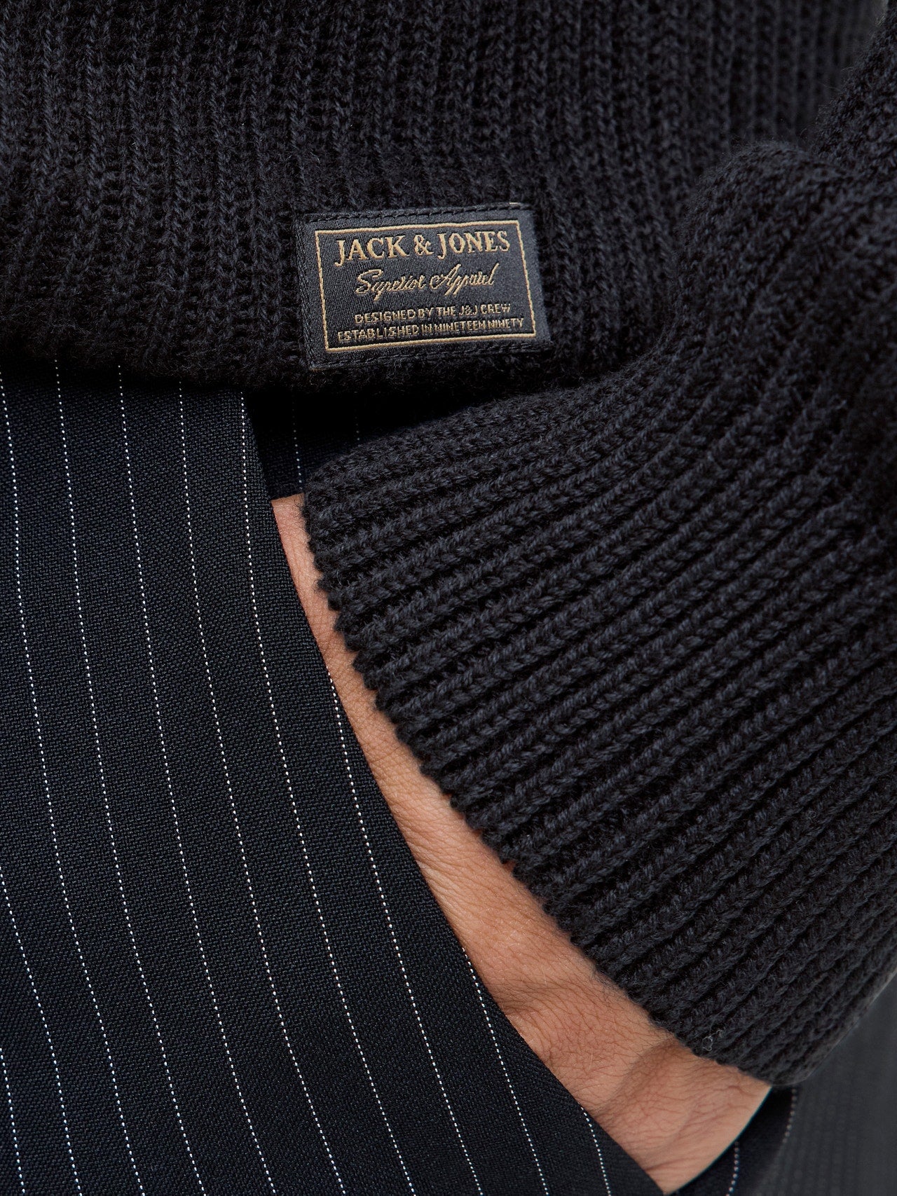 JJPANNEL KNIT HALF ZIP AW25 