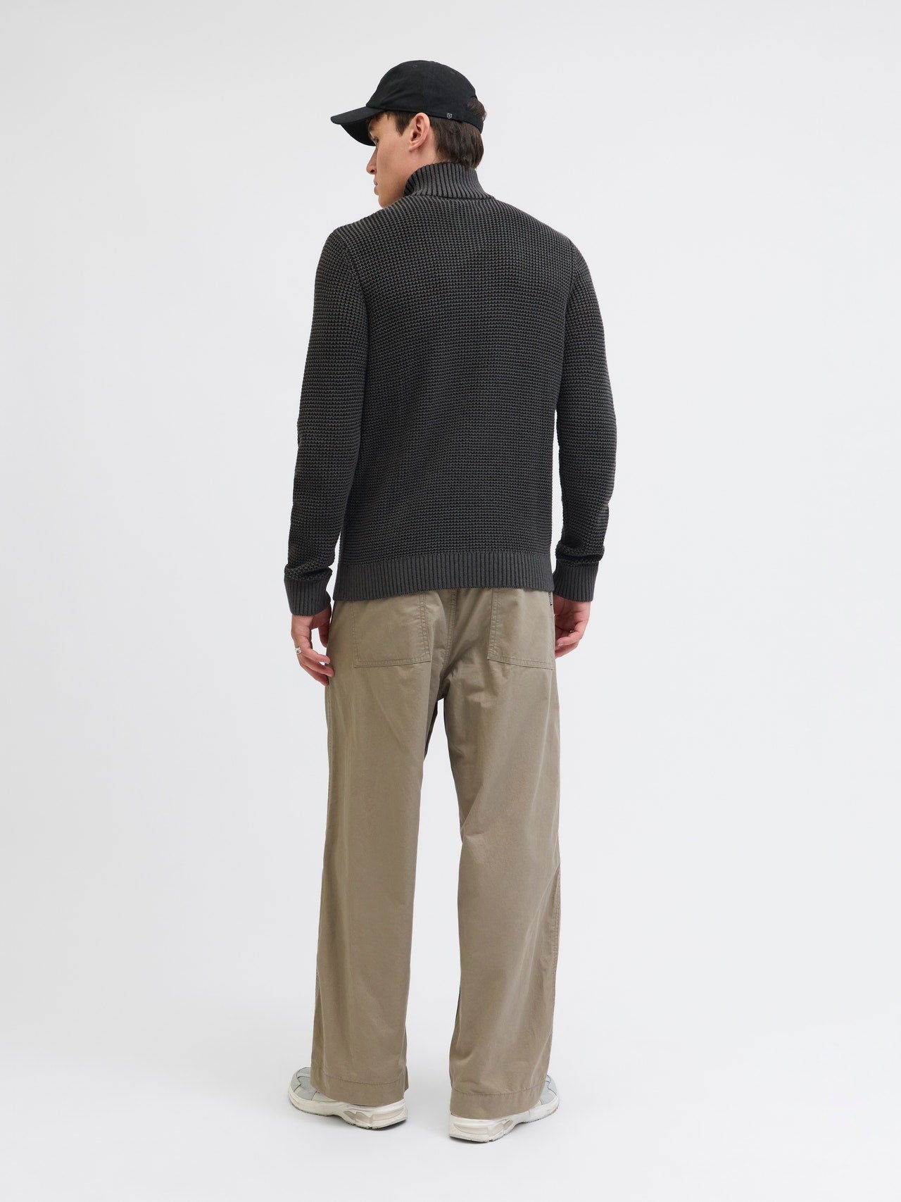 JJETHAN KNIT HIGH NECK 