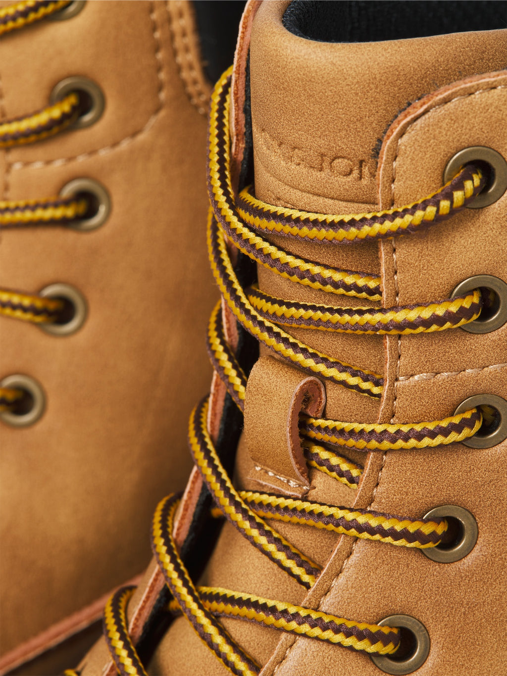 JFWAINSWORTH PU BOOT 