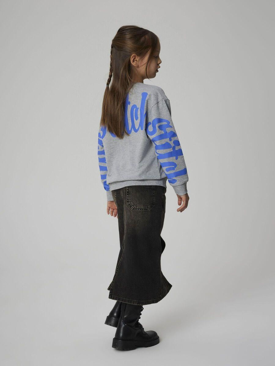 NKFAKIRA STITCH RLX SWEAT BRU WDI 