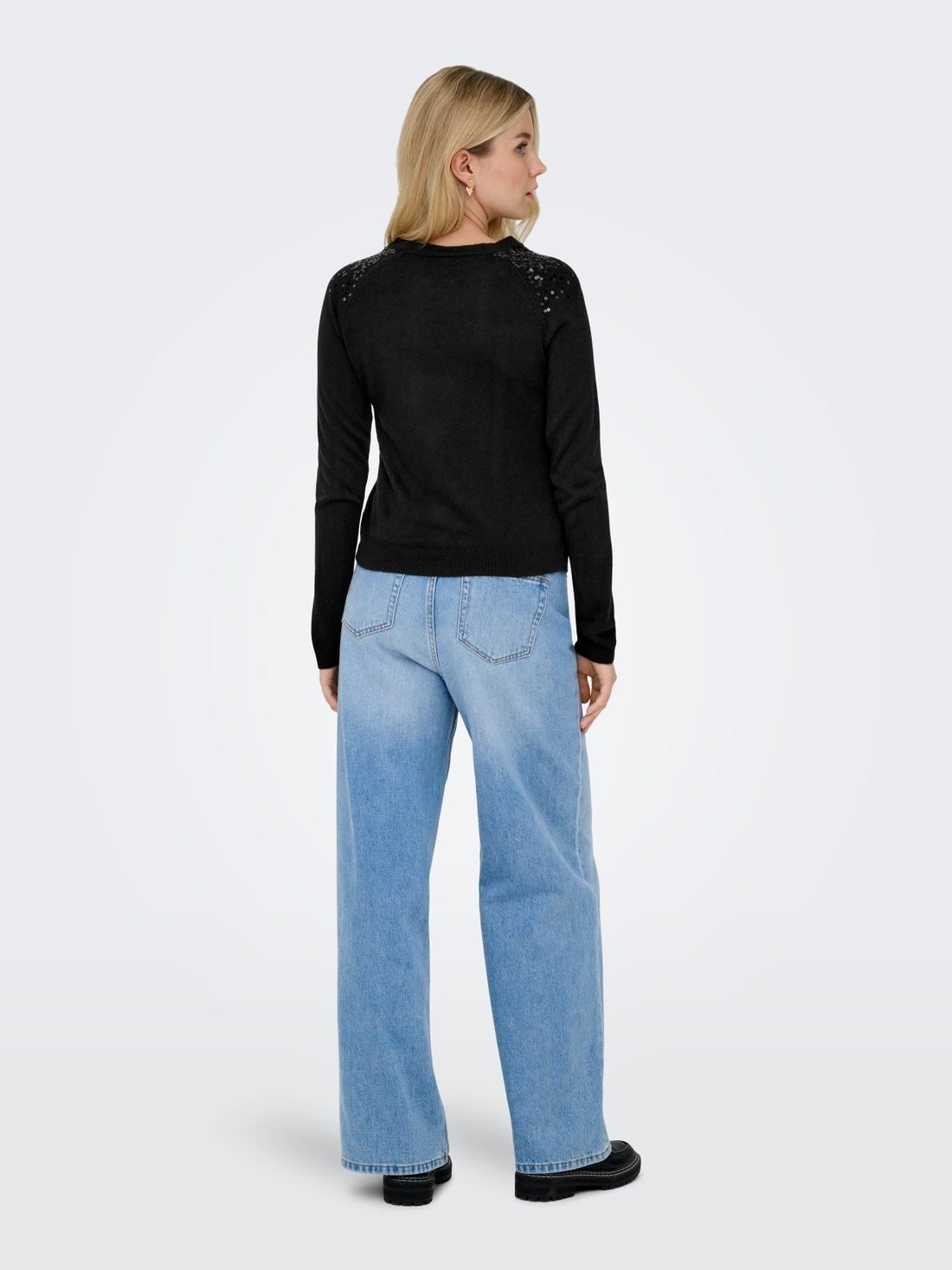ONLSTARRY LS SEQUIN O-NECK KNT 