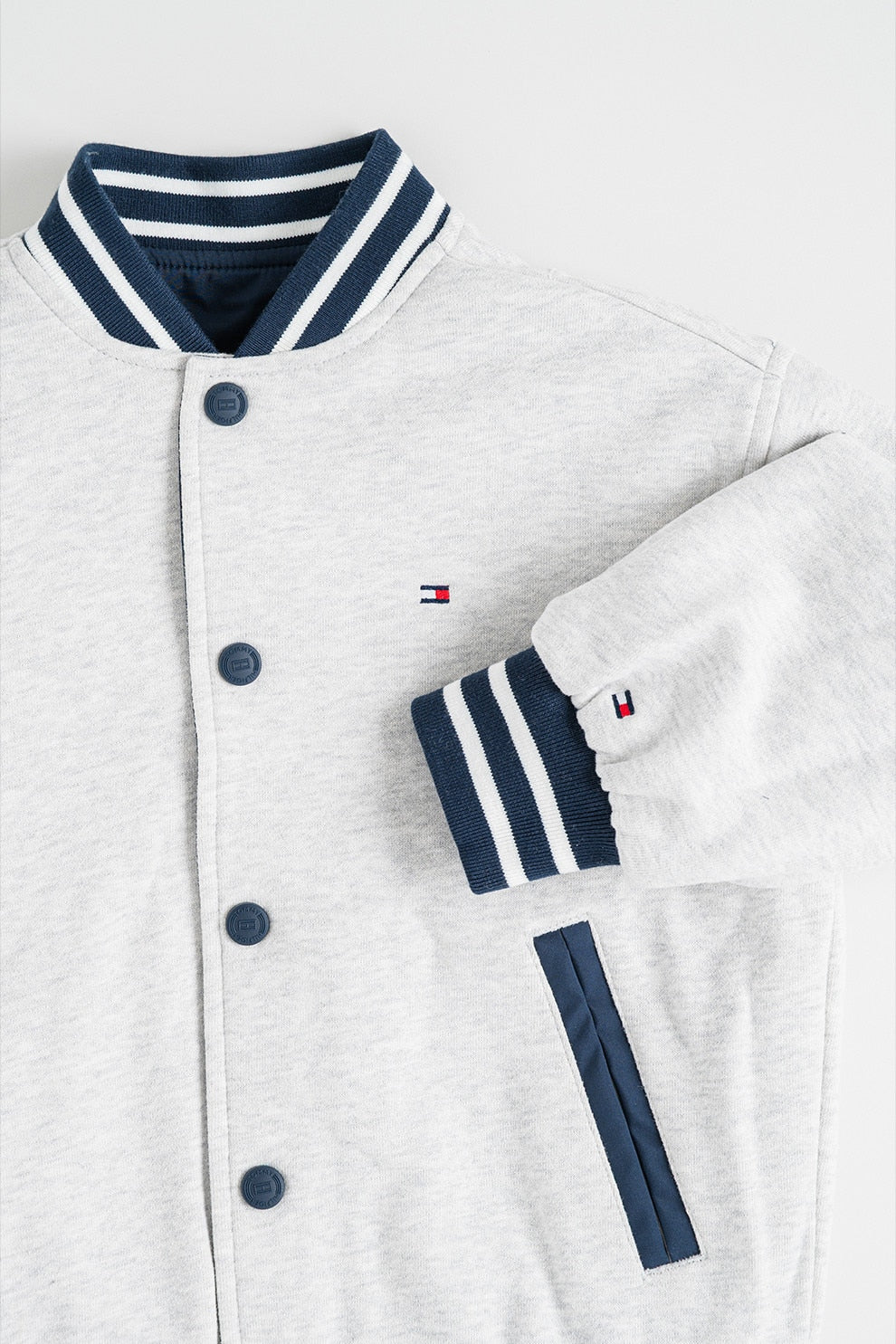 REVERSIBLE BOMBER JACKET 