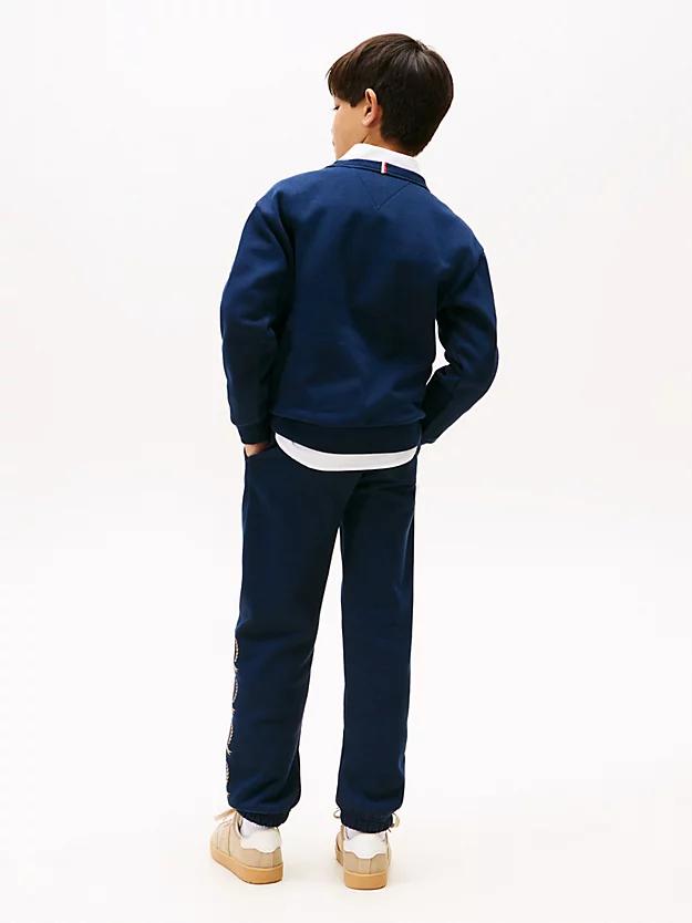 CREST EMB GRAPHIC SWEATSHIRT 