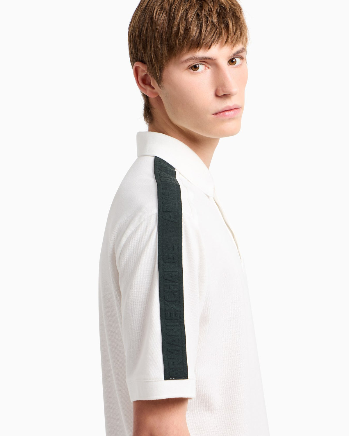 XM000307 AF10366/U0009 ARMANI EXCHANGE