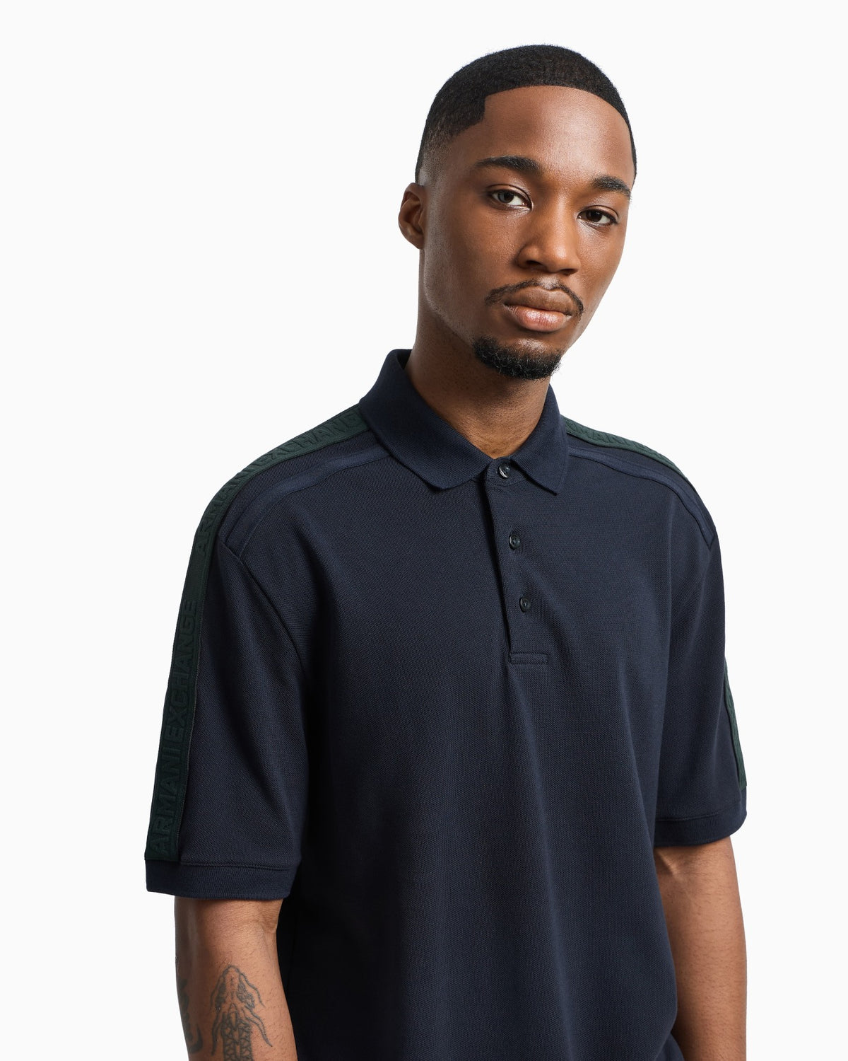 XM000307 AF10366/UB101 ARMANI EXCHANGE