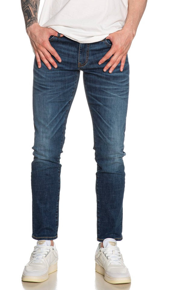 XM001512 AF15482/MB001 ARMANI EXCHANGE