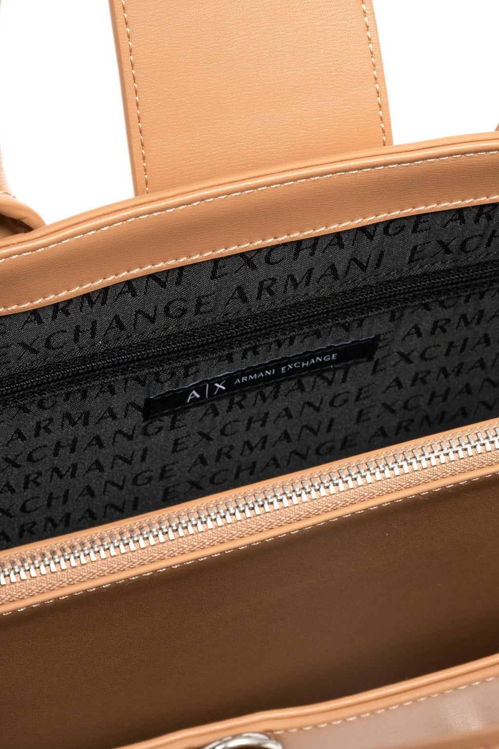XW000305 AF12039/U2069 ARMANI EXCHANGE