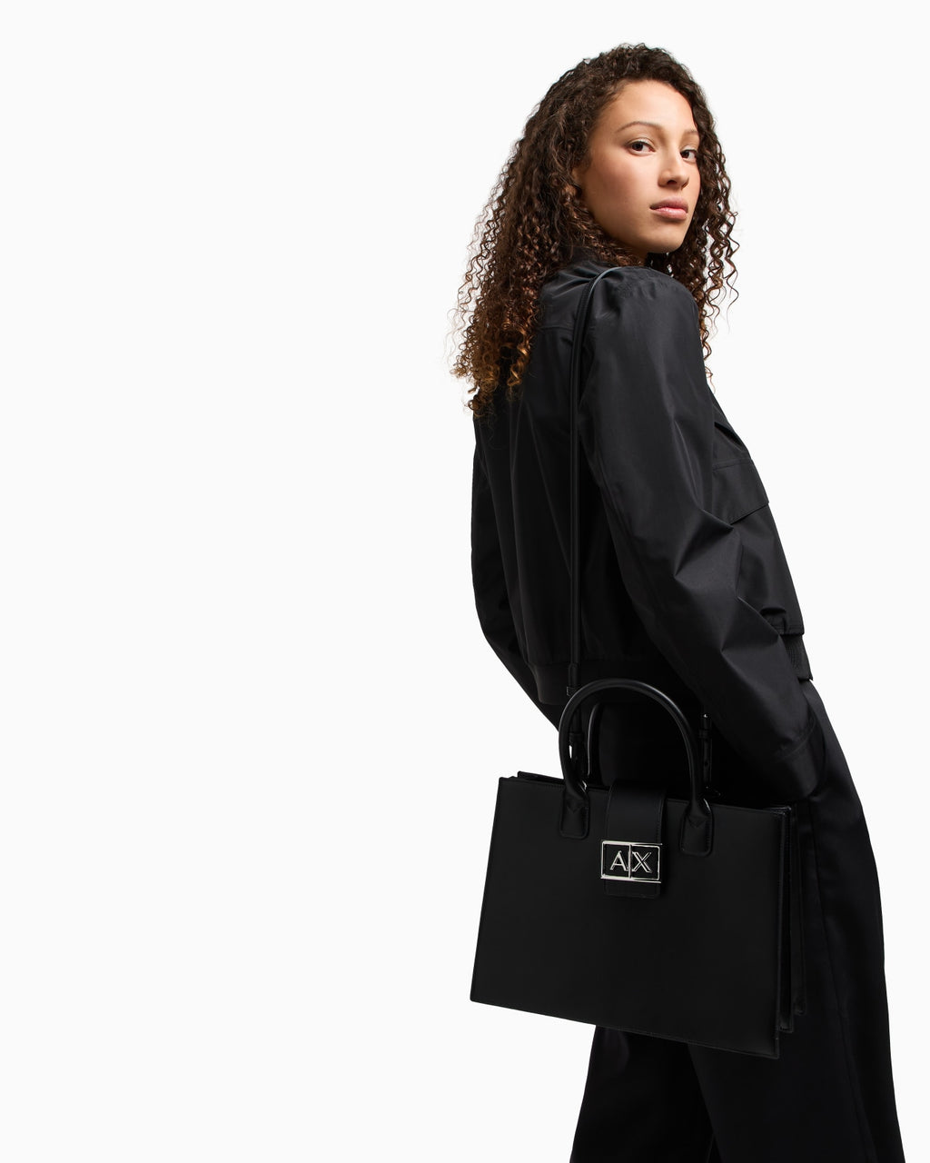 XW000305 AF12039/UC001 ARMANI EXCHANGE