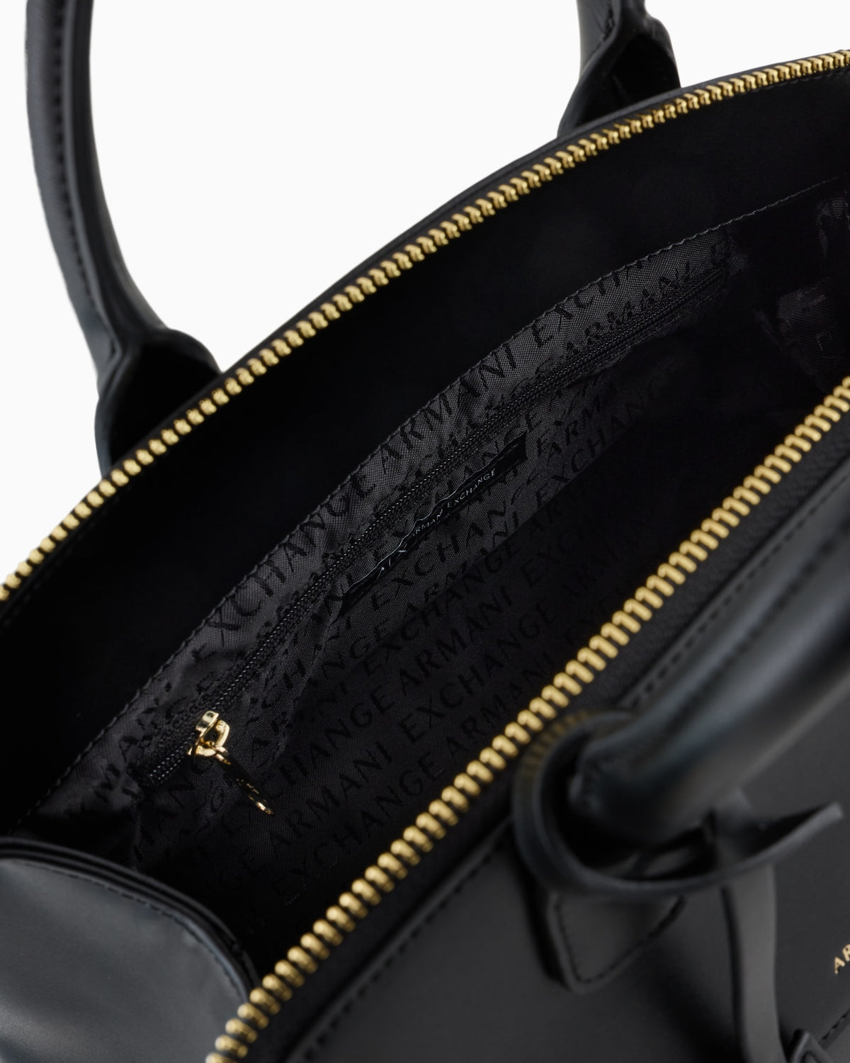 XW000307 AF12040/UC001 ARMANI EXCHANGE