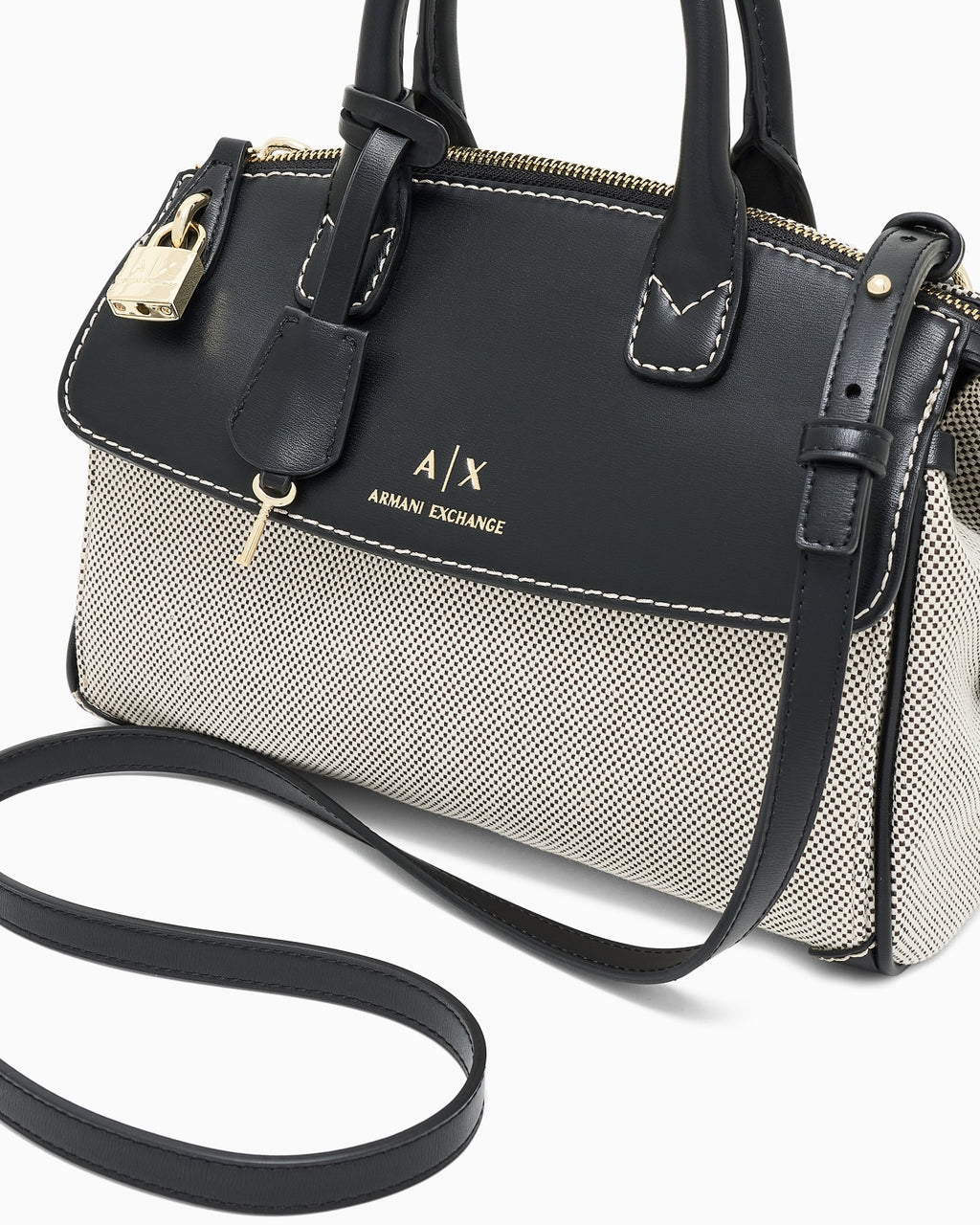 XW000307 AF12581/UC001 ARMANI EXCHANGE