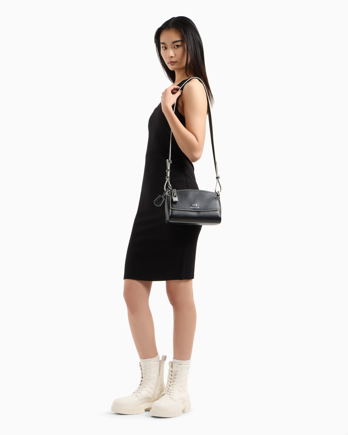 XW000943 AF13729/UC001 ARMANI EXCHANGE