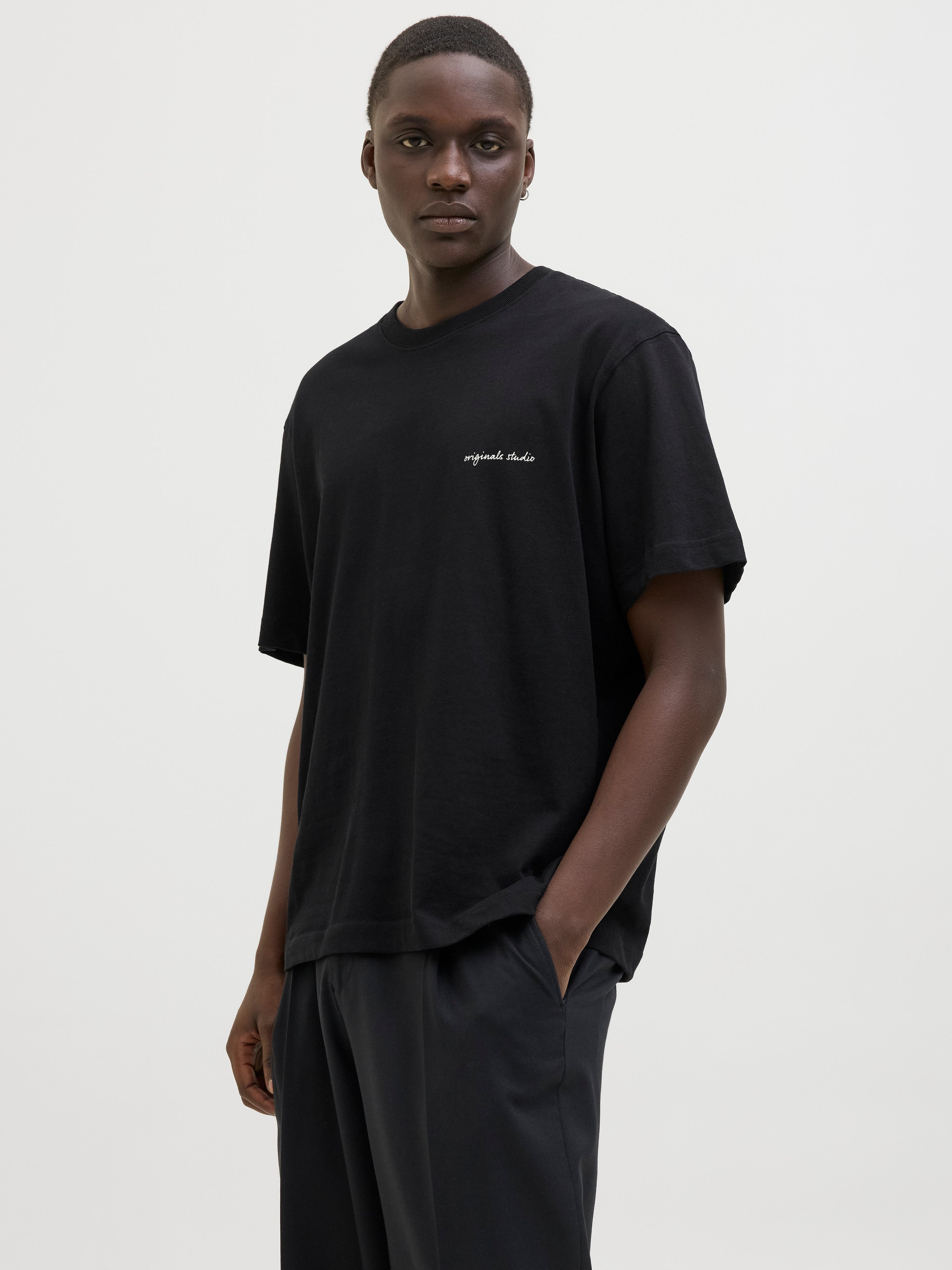 12273390/Black JACK AND JONES