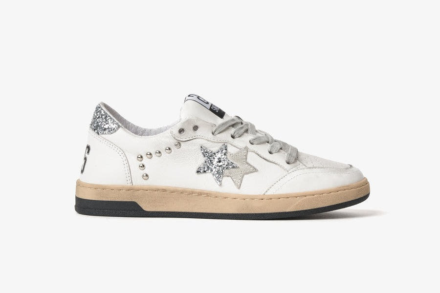 SNEAKERS WEEK STAR BIANCO/ARGENTO CON BORCHIE 