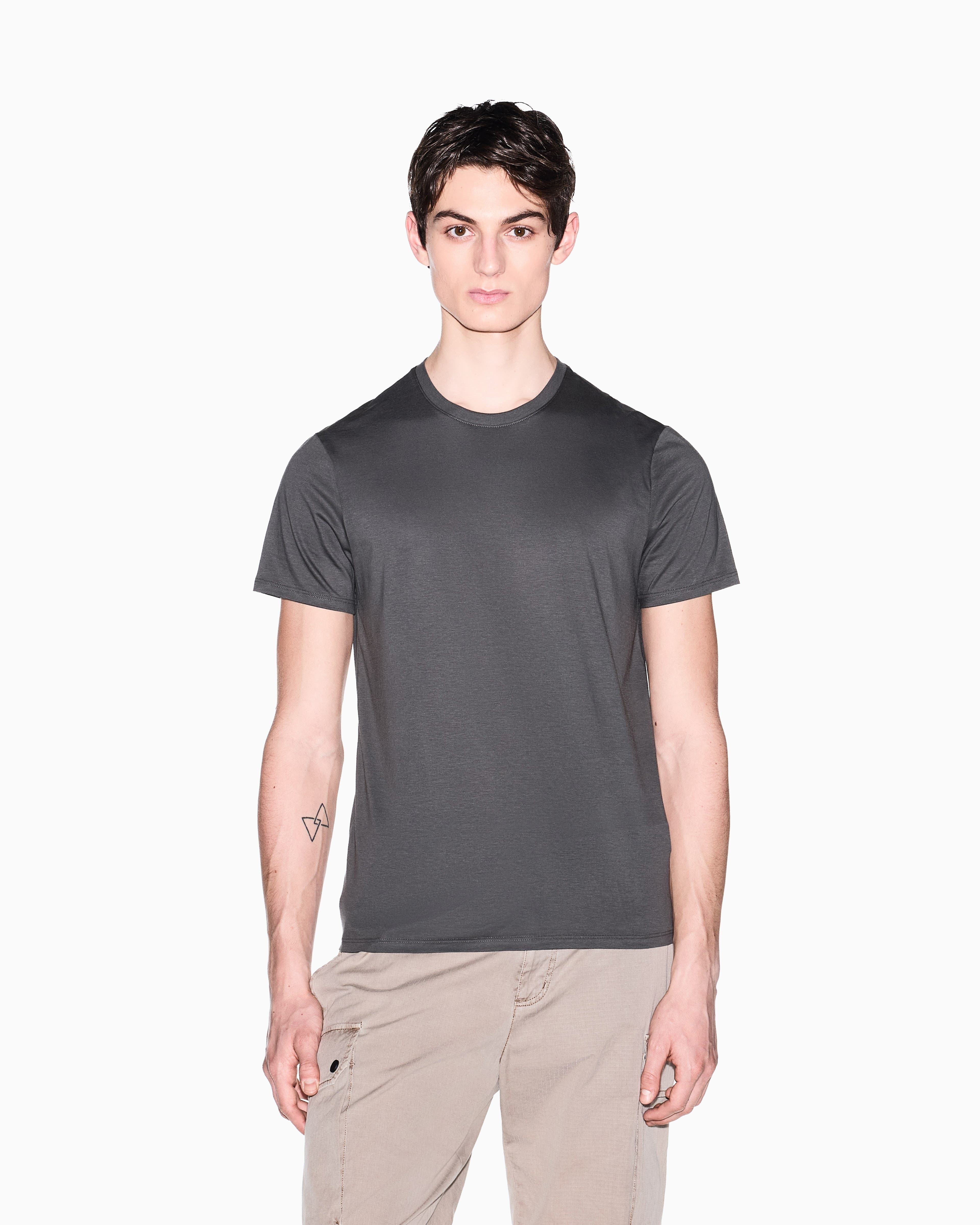 8NZT74 ZJA5Z/M8317 ARMANI EXCHANGE