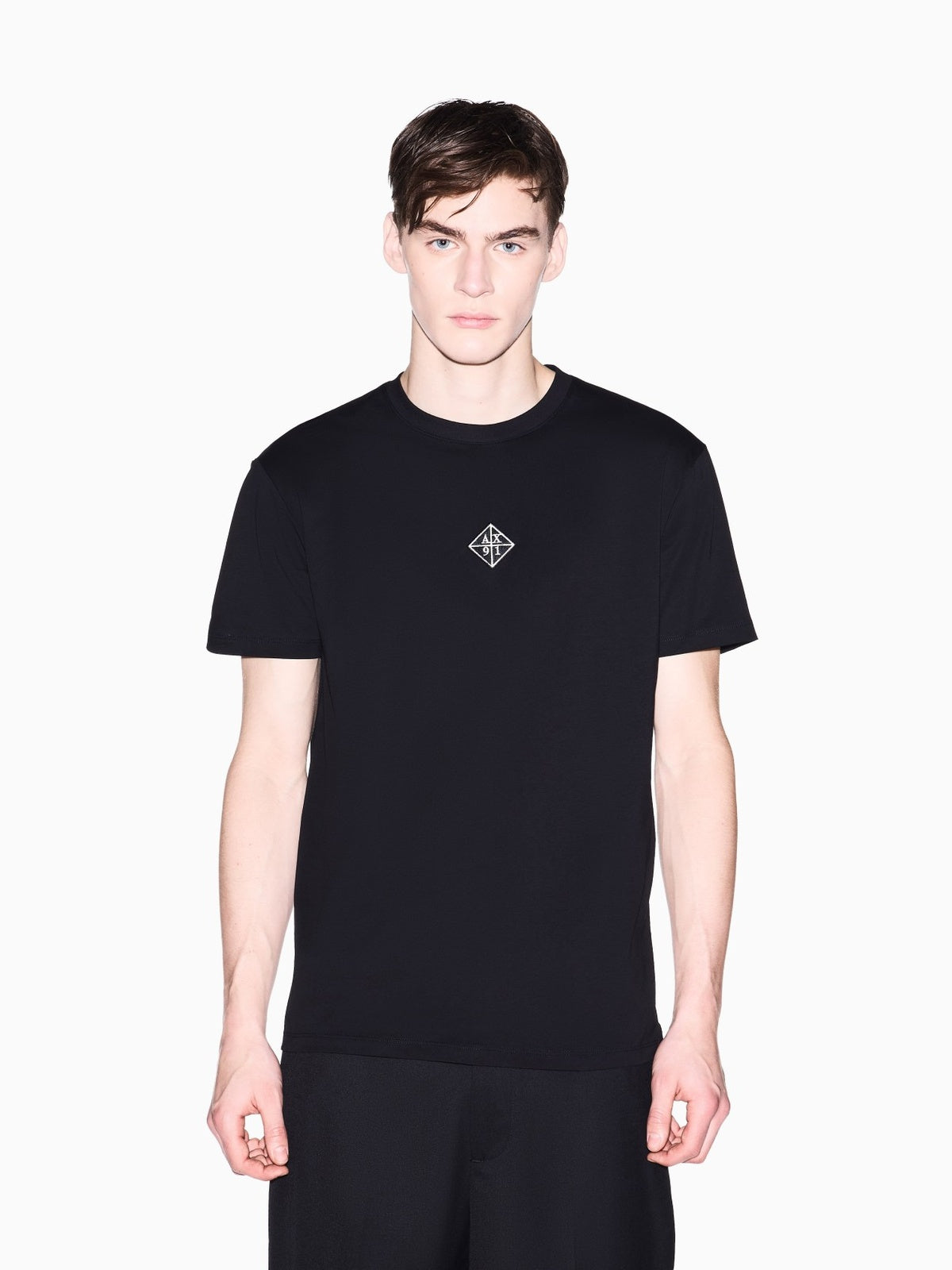 XM002454 AF10358/UC001 ARMANI EXCHANGE