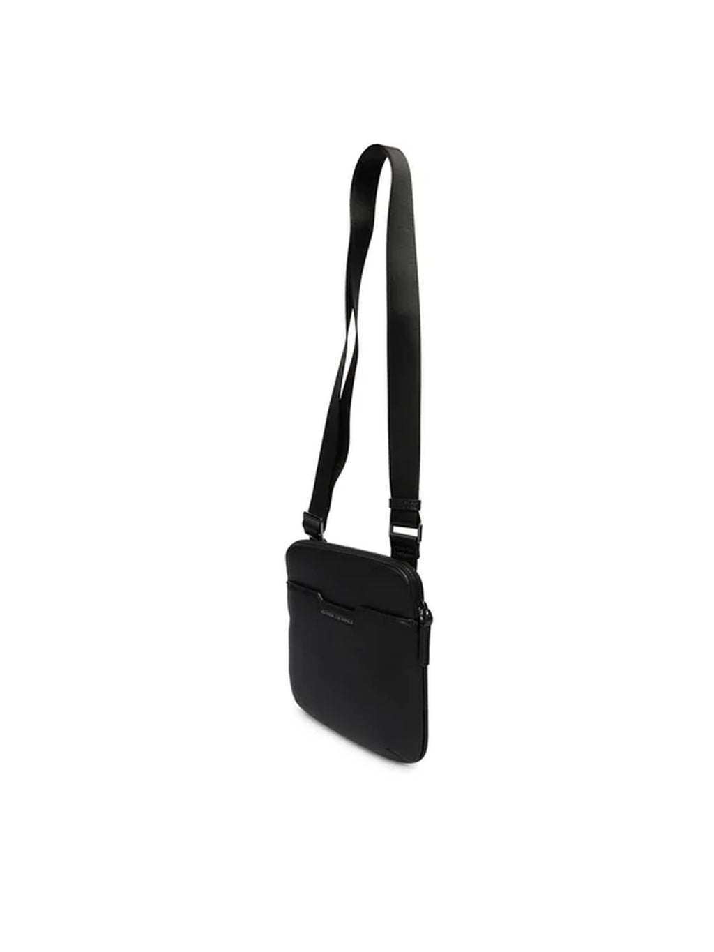 XM002586 AF22651/UC001 ARMANI EXCHANGE