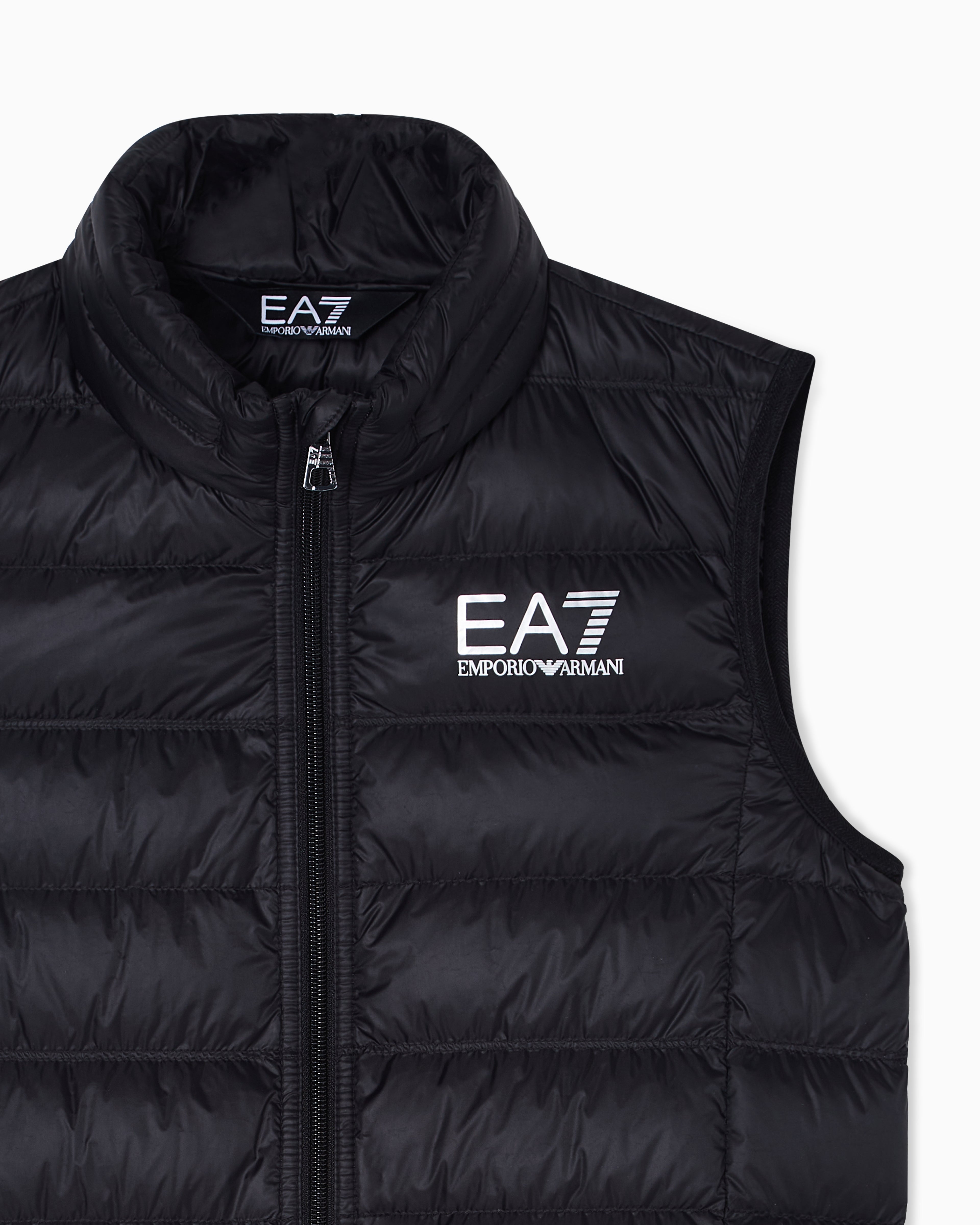 7B000034 AF12477/UC001 EMPORIO ARMANI EA7