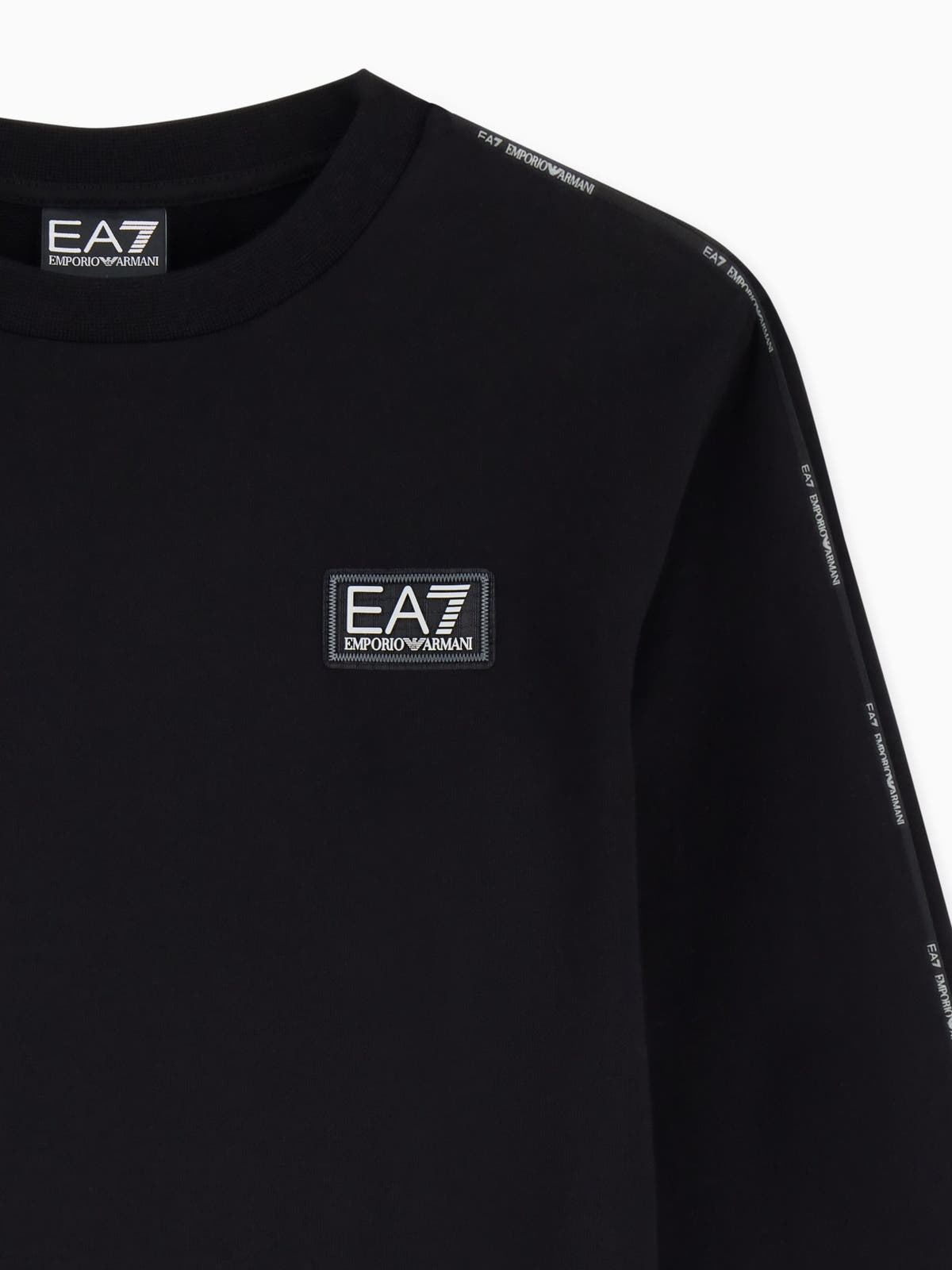 7B000252 AF16591/UC001 EMPORIO ARMANI EA7