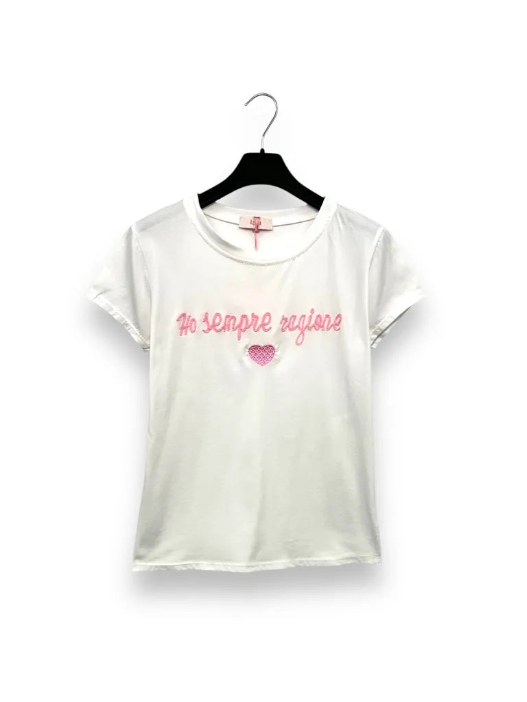 T-shirt con ricamo "ho sempre ragione" 