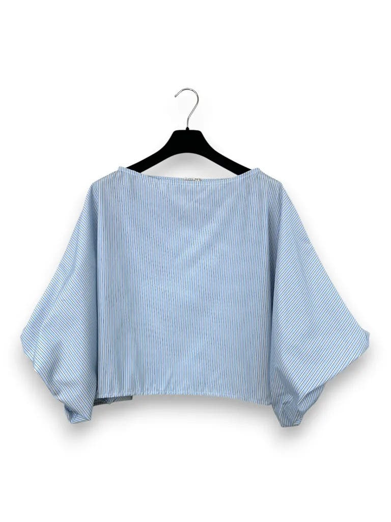 Blusa rigata con maniche a palloncino 