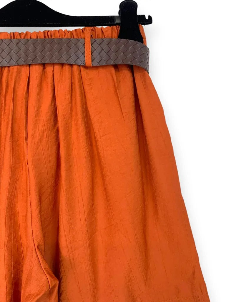 Bermuda in viscosa goffrata con elastico retro vita 