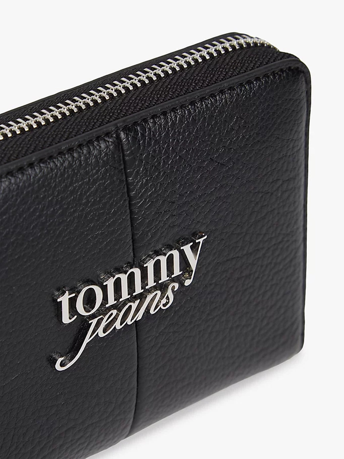 AW0AW18446/BDS TOMMY JEANS