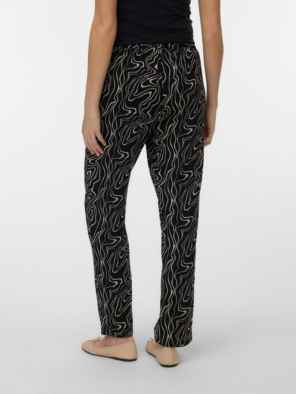 10302045/Black Dana VERO MODA