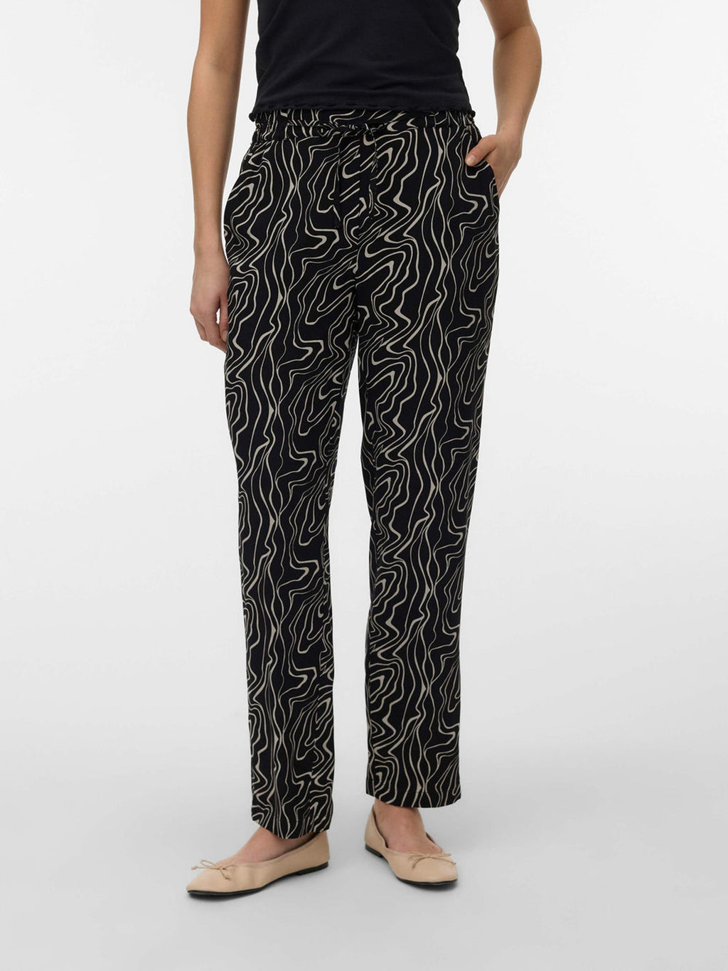 10302045/Black Dana VERO MODA