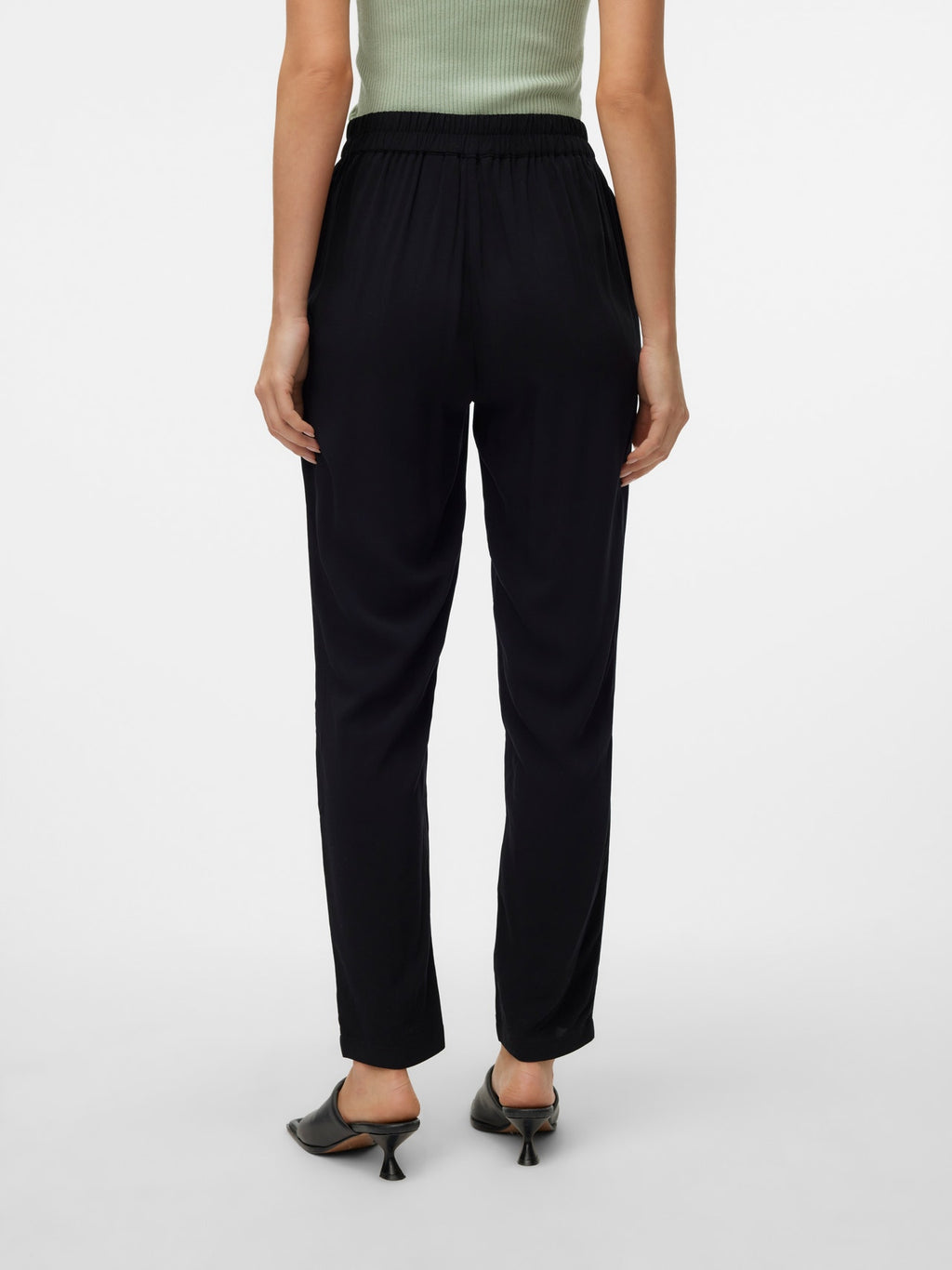 10302045/Black VERO MODA