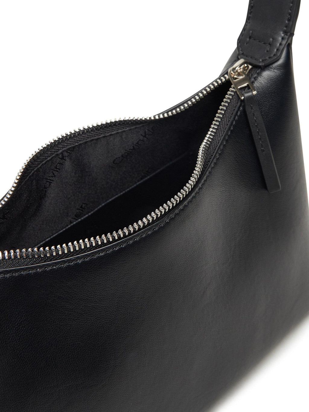 HARDWARE STRAP MEDIUM CROSSBODY K60K613028/BEH CALVIN KLEIN