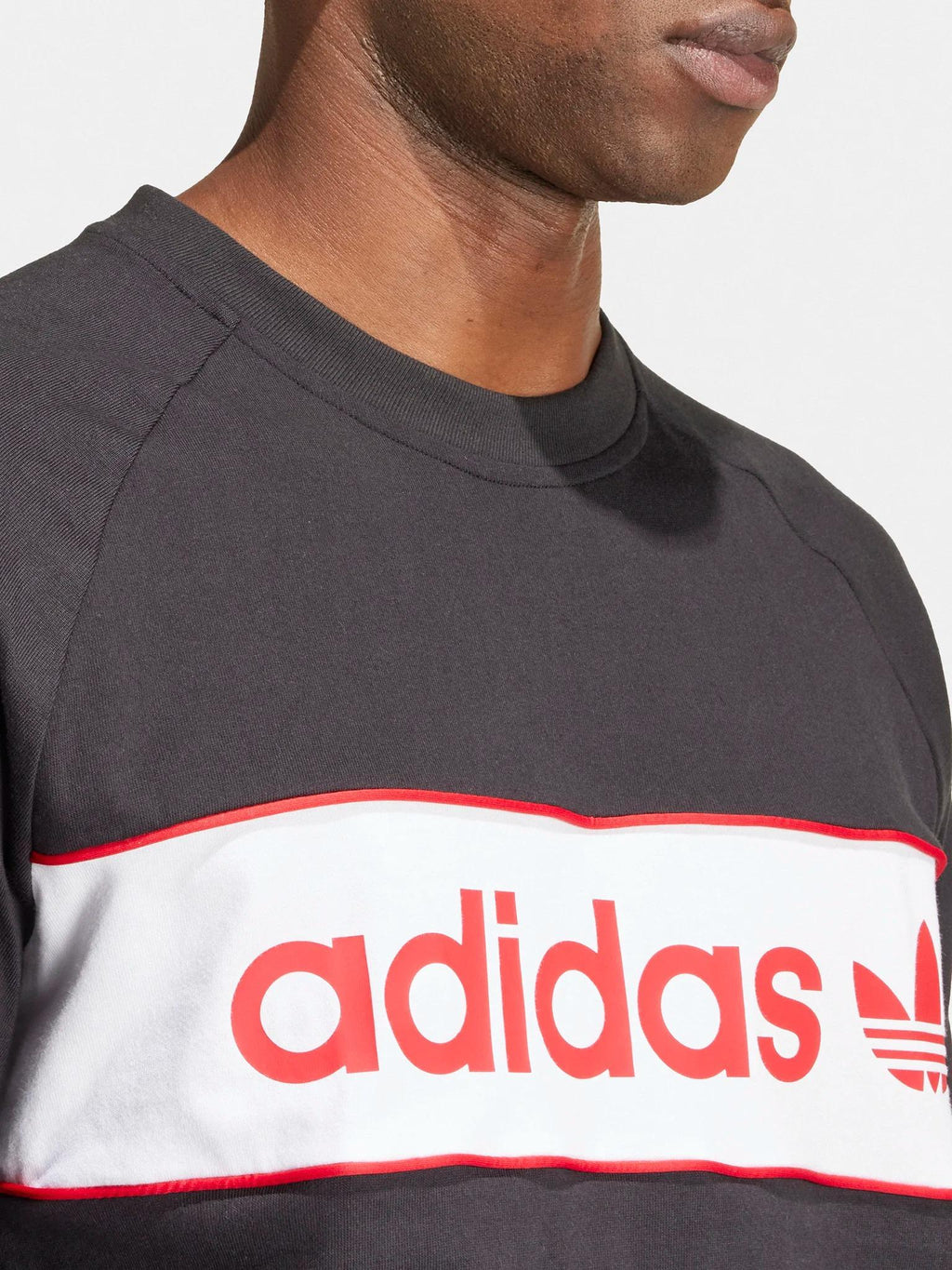 NY TEE IS1404/ND ADIDAS ORIGINALS