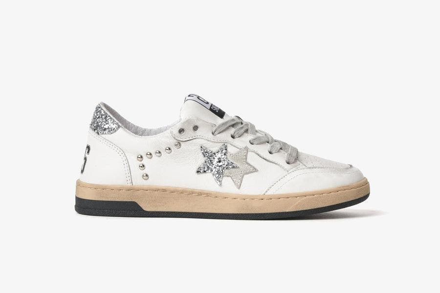 SNEAKERS WEEK STAR BIANCO/ARGENTO CON BORCHIE 