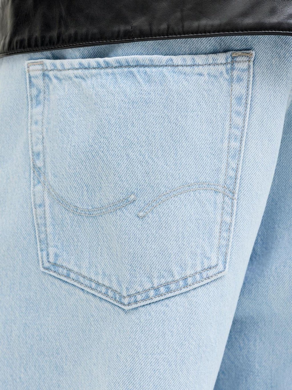 12290139/Blue Denim JACK AND JONES
