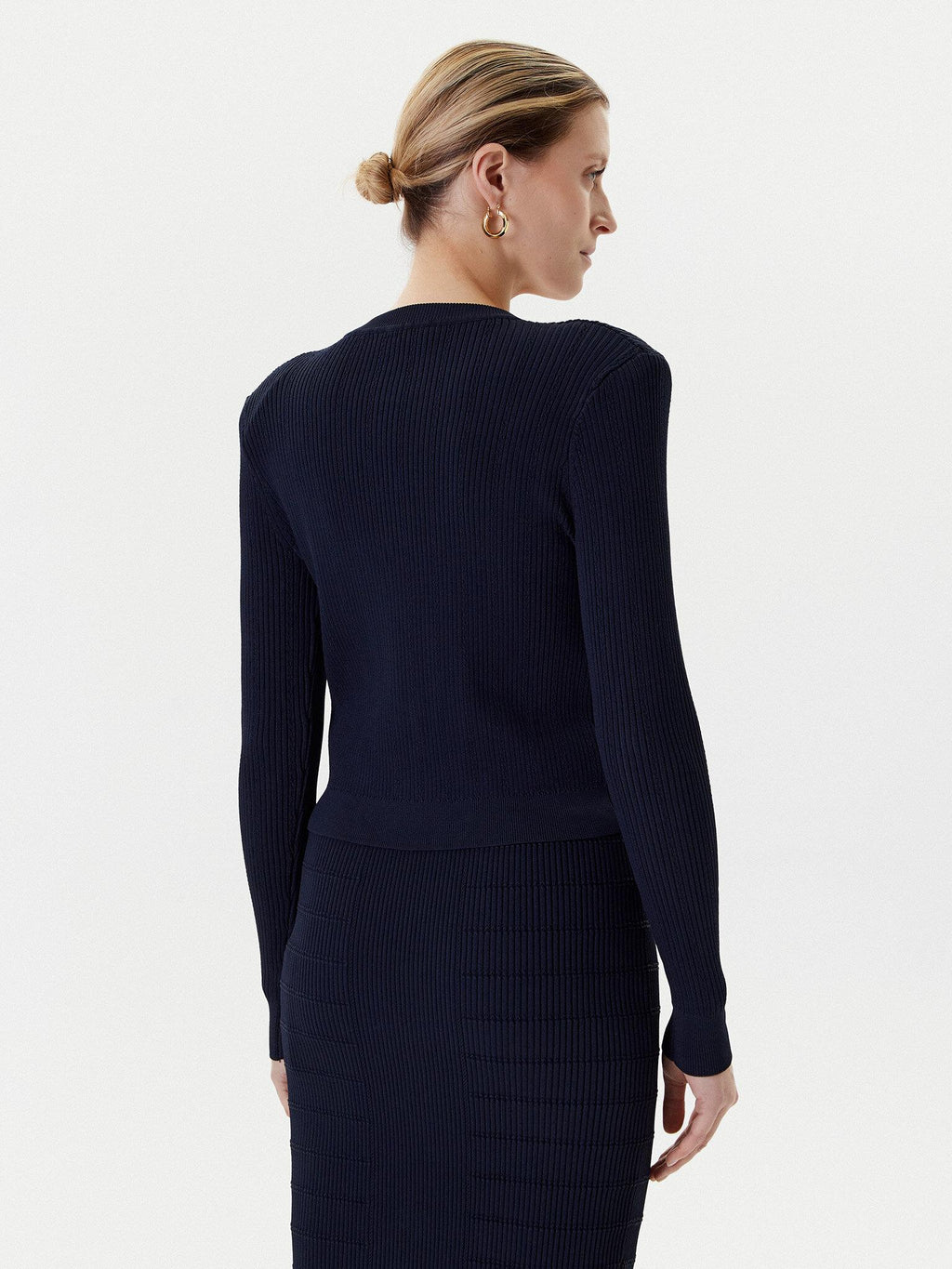 W5YR09Z0130/G7V2 GUESS