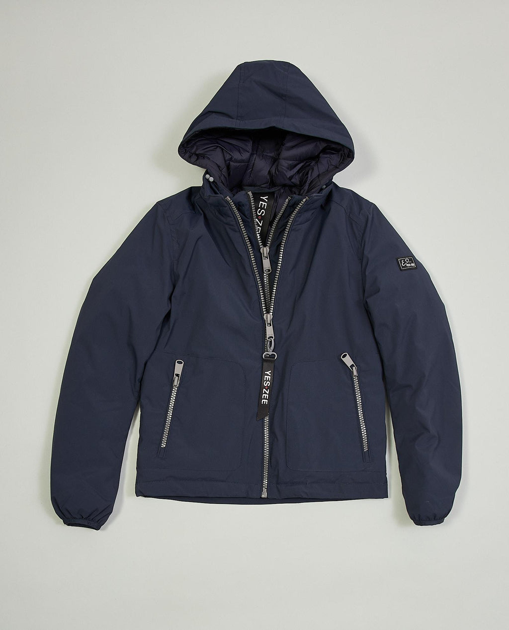 J863 Q8JJ/0710 YES ZEE