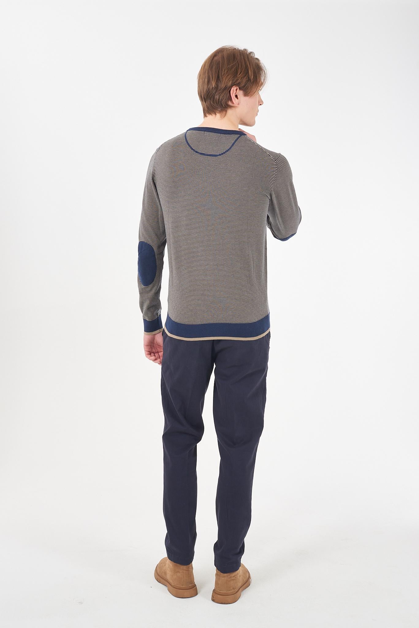 P640 PB00/0713 YES ZEE