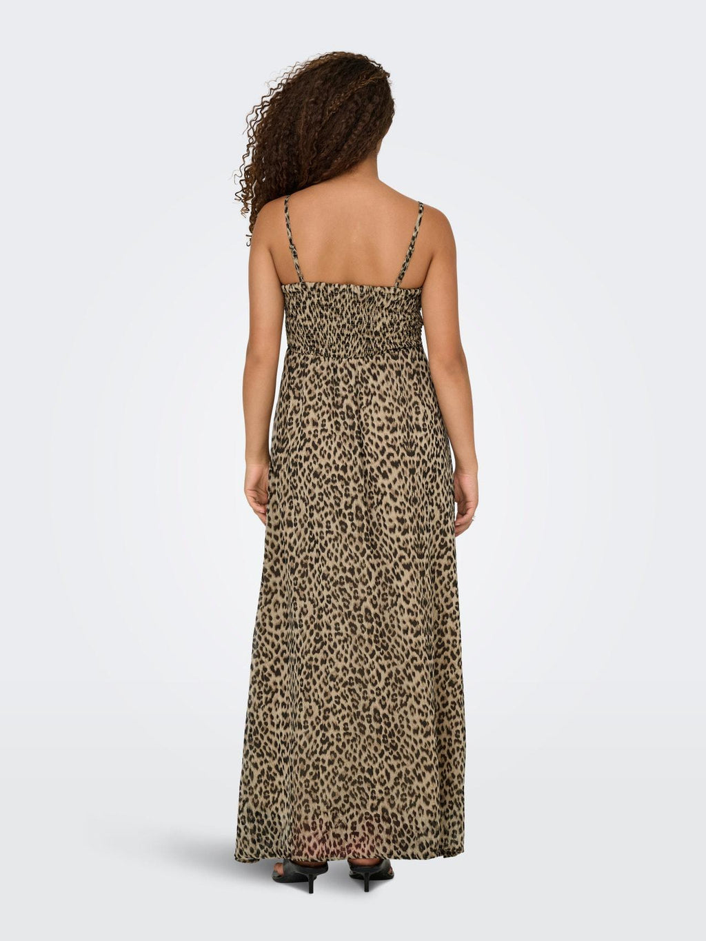 15352634/Black LEO ONLY