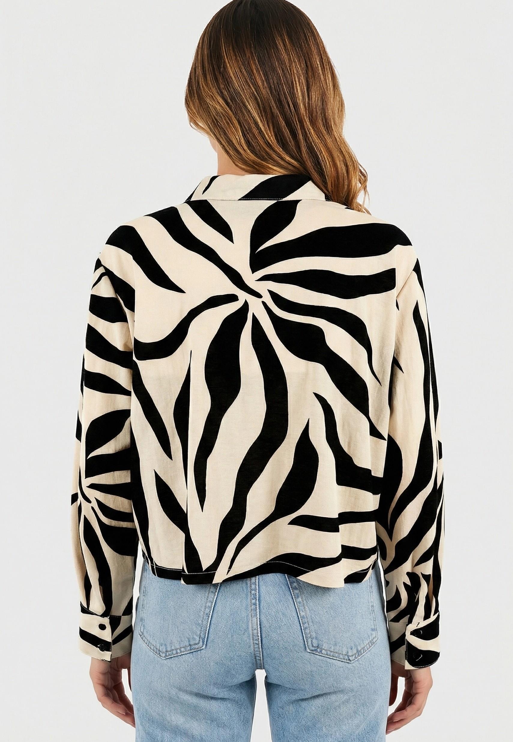 15366883/Black FLOWER ONLY